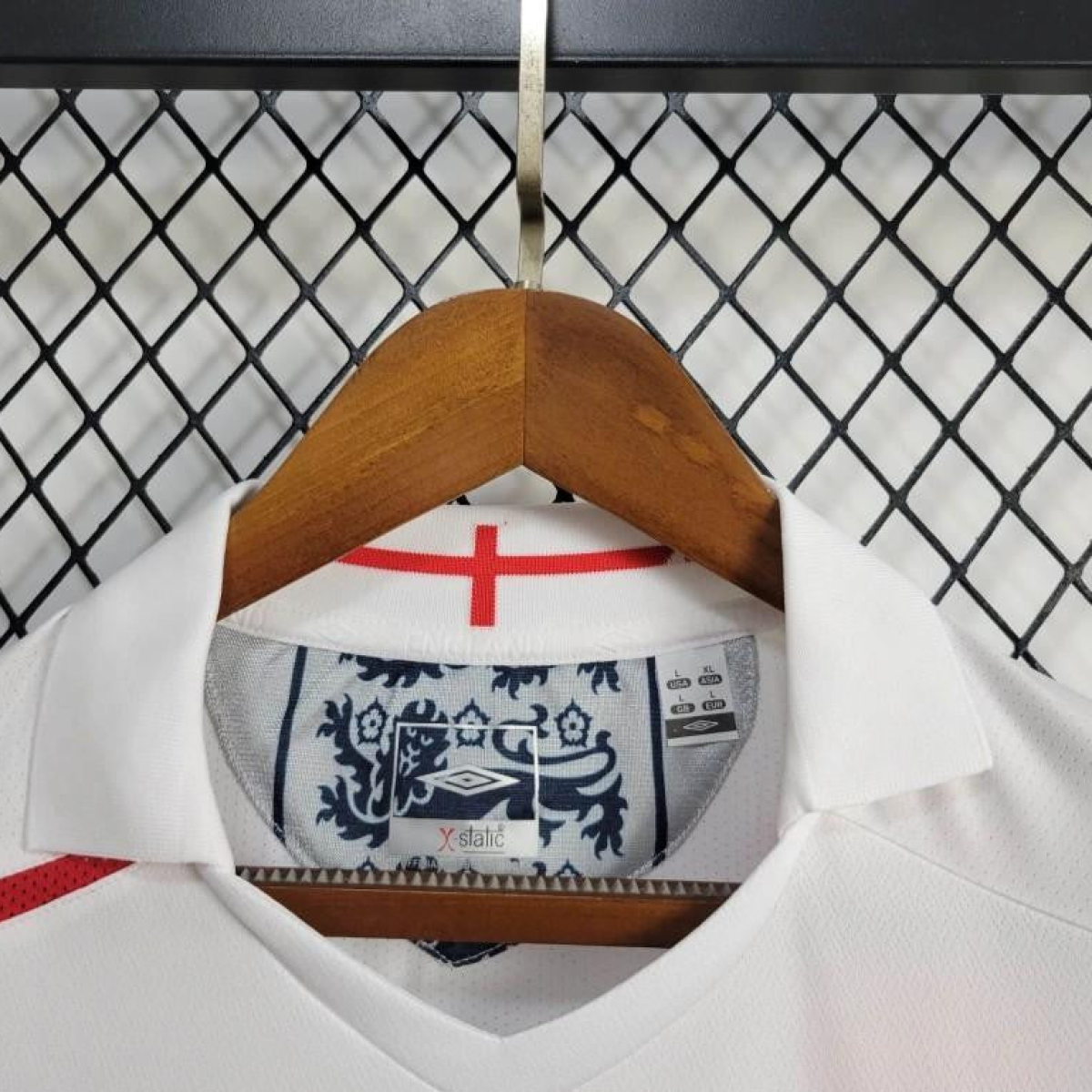 Retro 2006 England Home Jersey