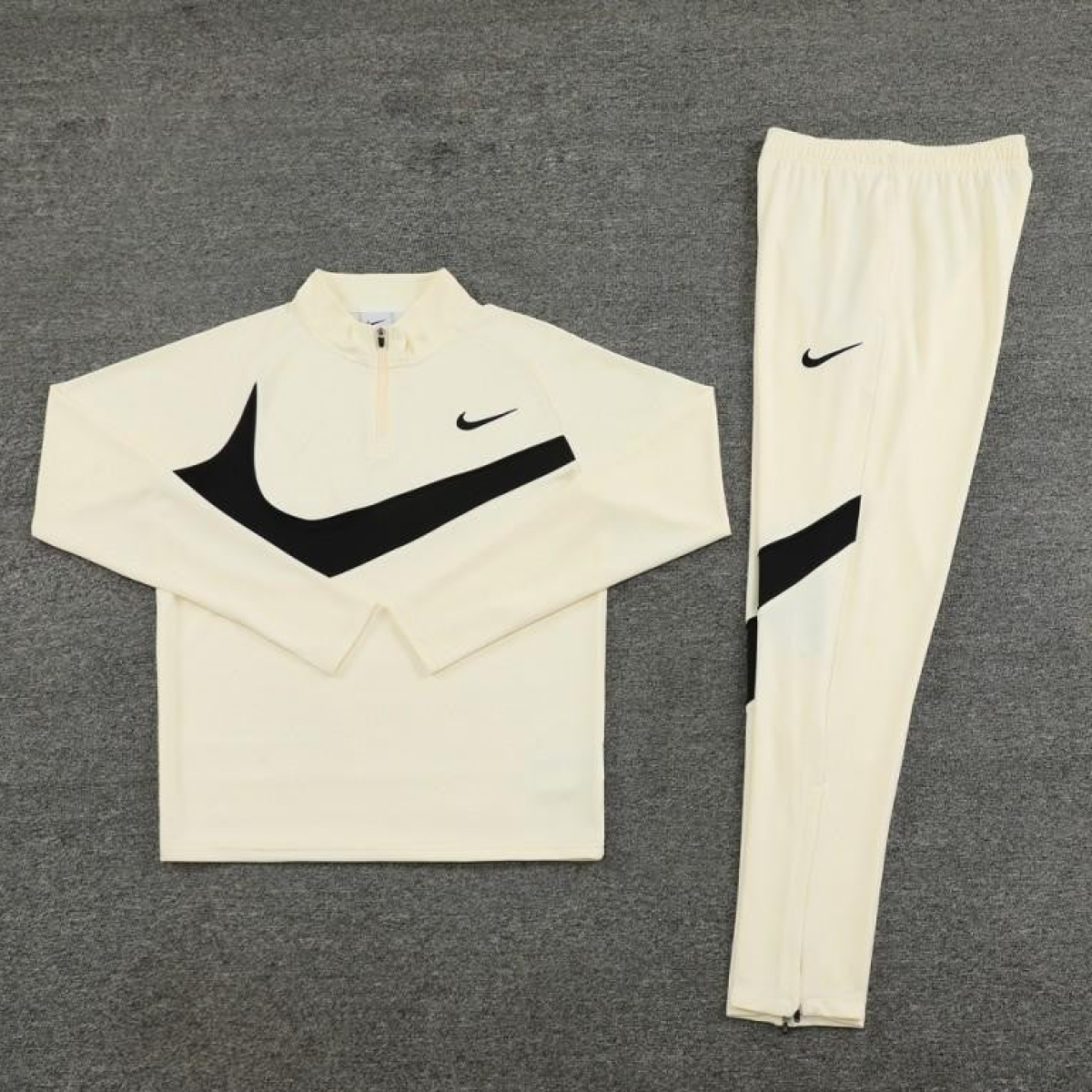 2024 Nike Light Yellow/Black Half Zipper Jacket+Pants