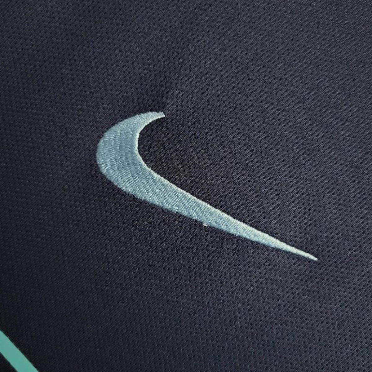 Retro 15/16 Manchester City Away Jersey