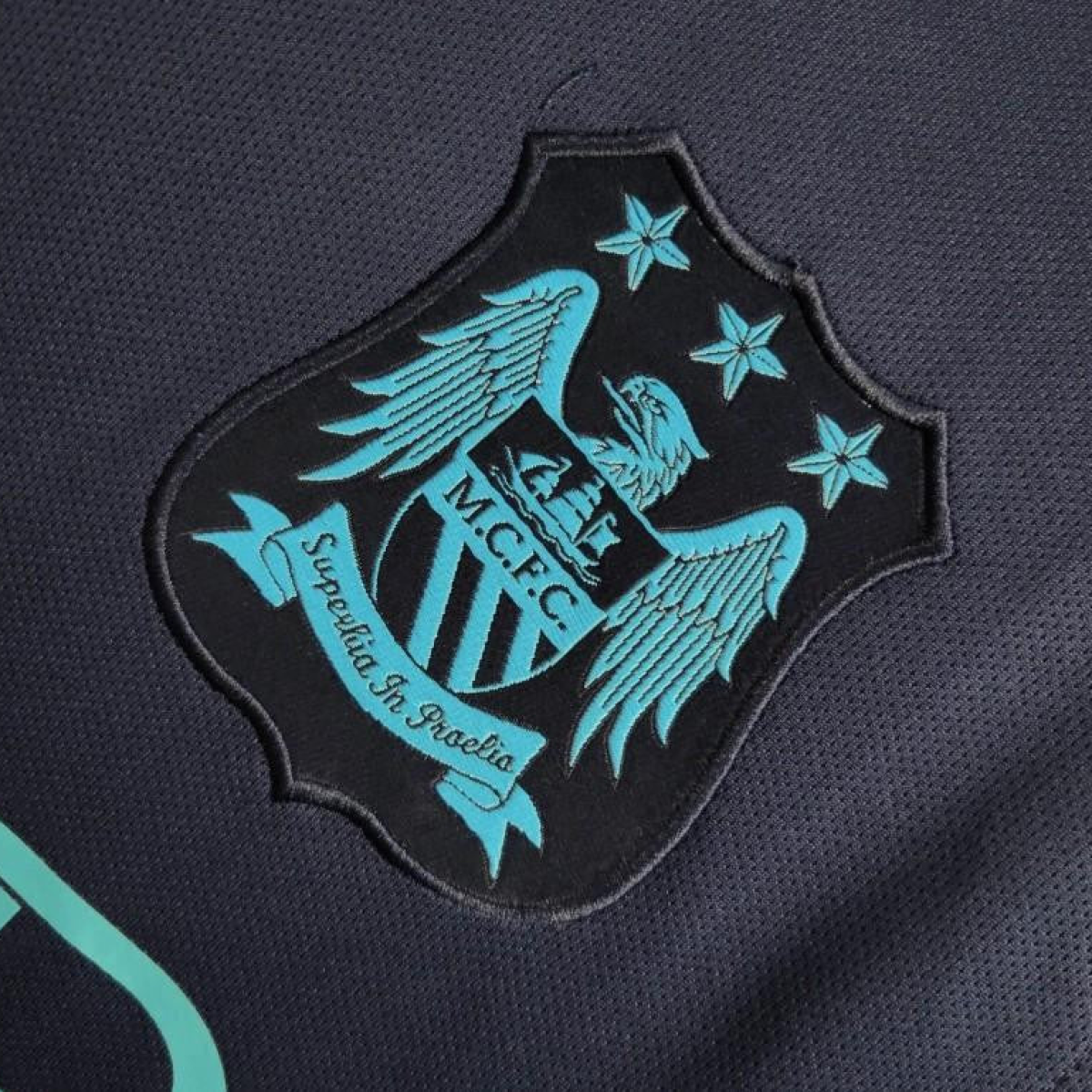 Retro 15/16 Manchester City Away Jersey
