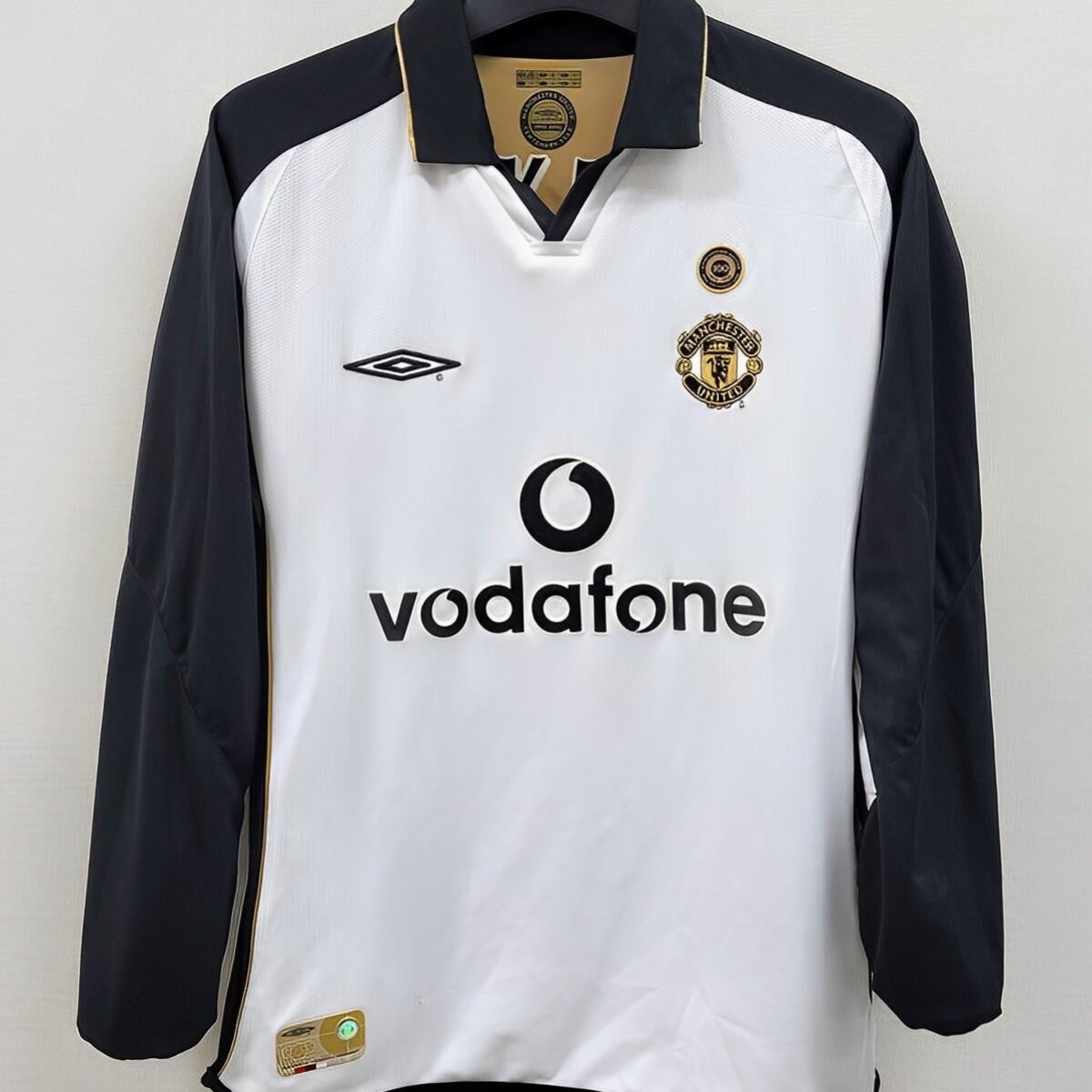 Retro 01/02 Manchester United Third Centenary Long Sleeve Reversible Jersey