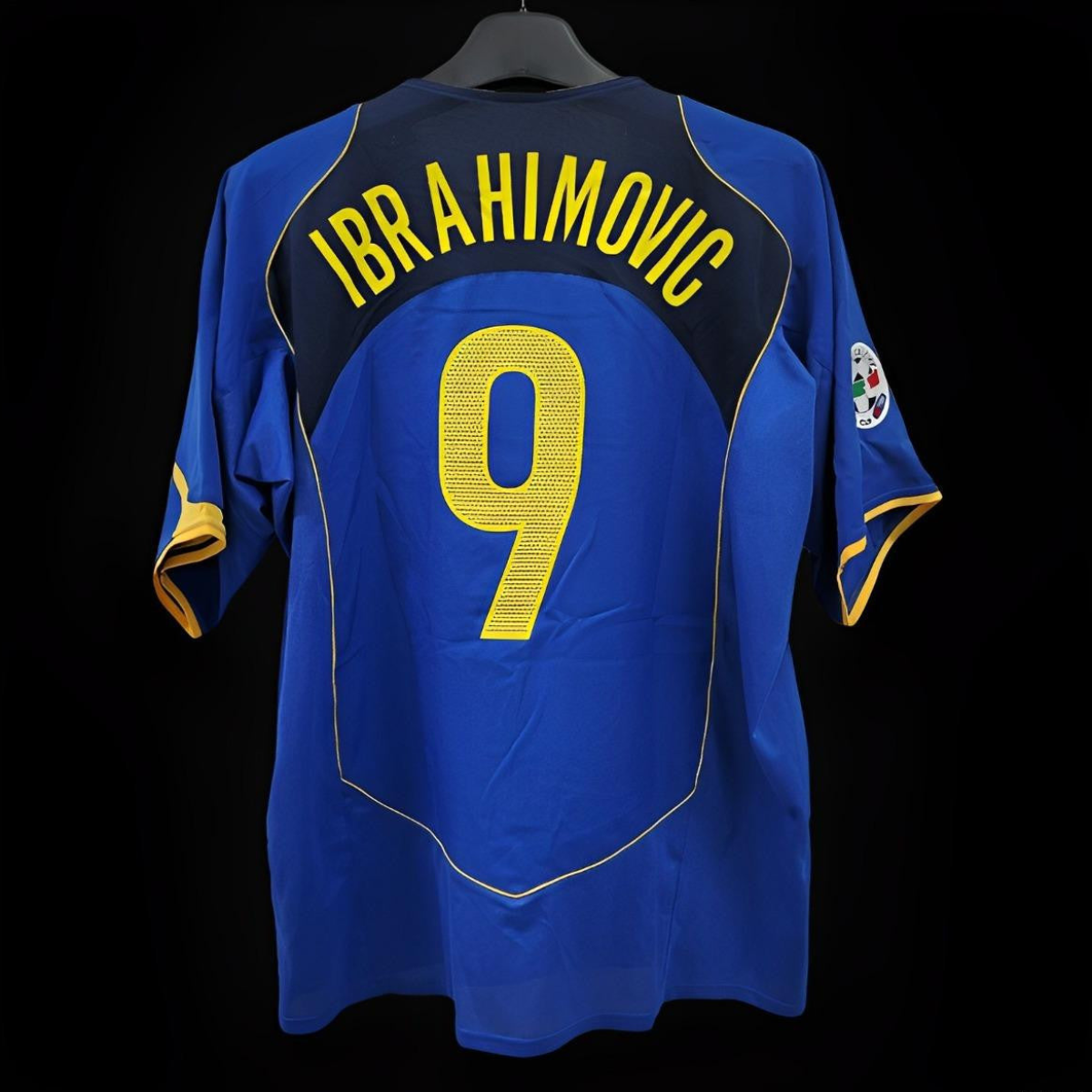Retro 04/05 Juventus Away Blue Jersey