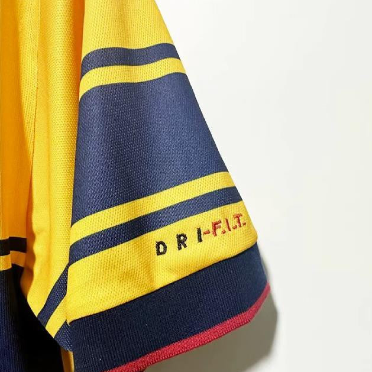 Retro 97/99 Arsenal Away Yellow Jersey