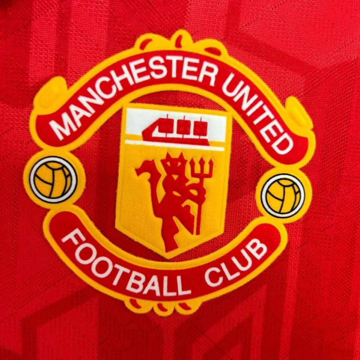 Retro 93/94 Manchester United Home Long Sleeve Jersey