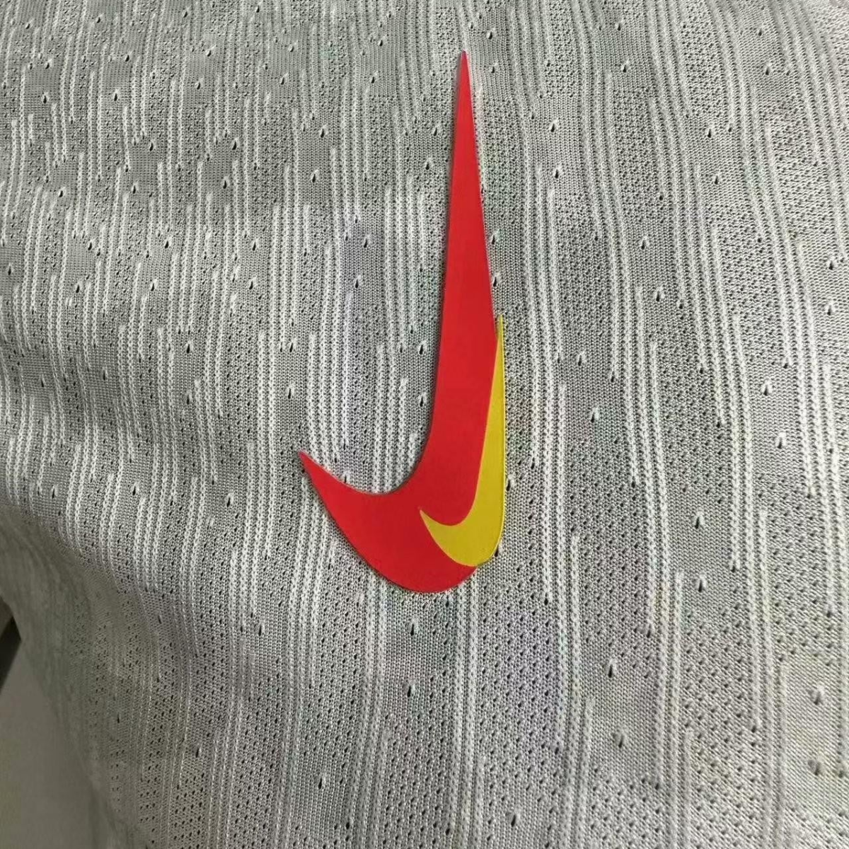 Player Version 24/25 Liverpool Third White Jersey