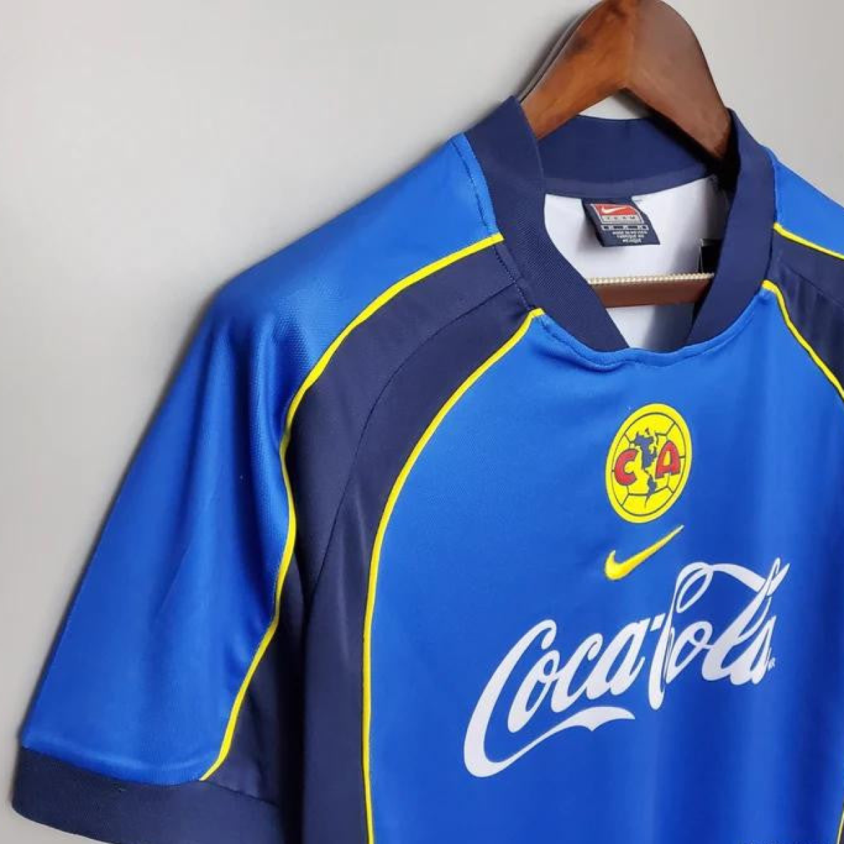Retro 01/02 Club America Away Blue Jersey