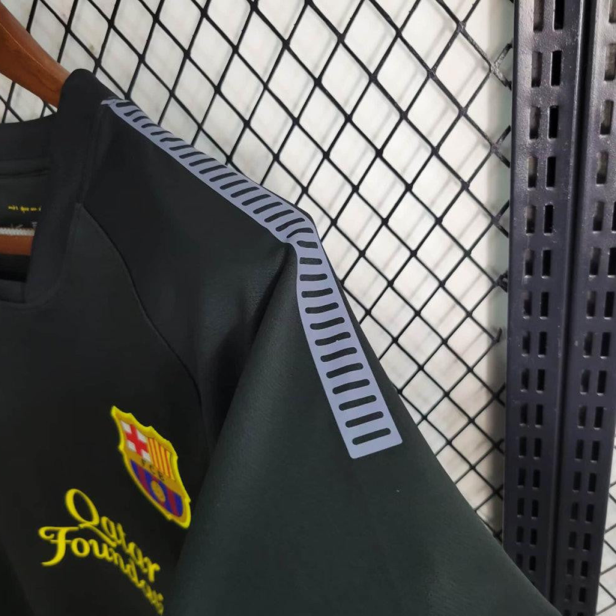 Retro 11/12 Barcelona Black Away Jersey