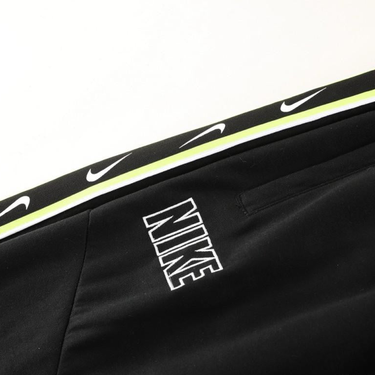 23/24 NIKE Black/Green Full Zipper Hooide Jacket+Pants