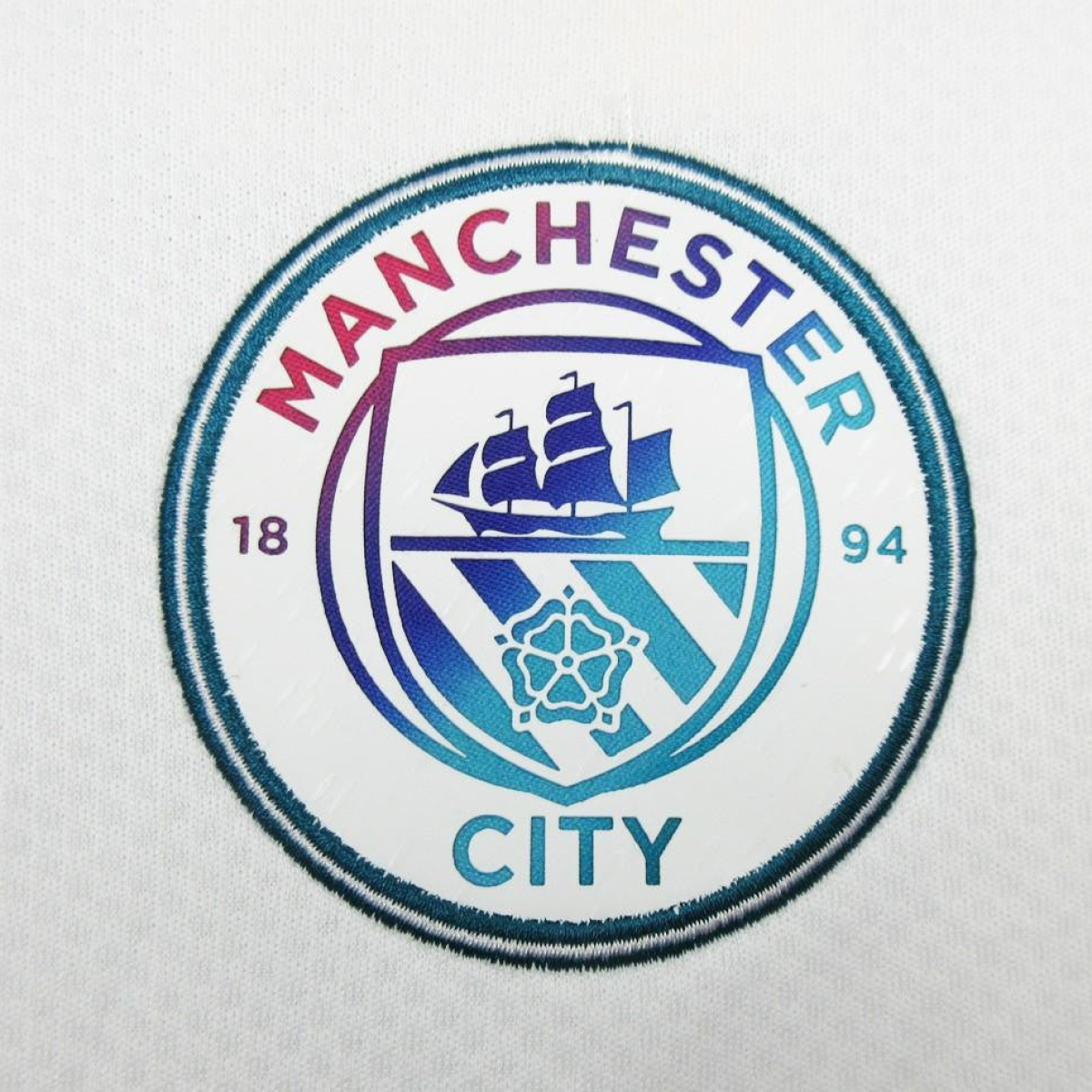 Retro 21/22 Manchester City Away White Jersey