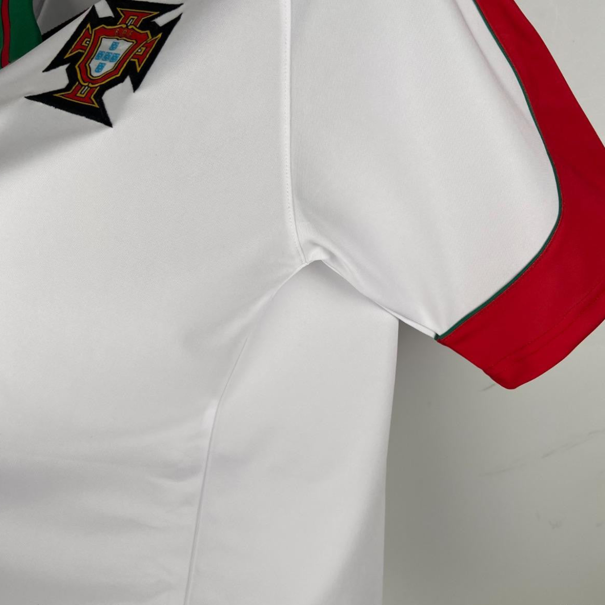 Retro 1996 Portugal Away White Jersey