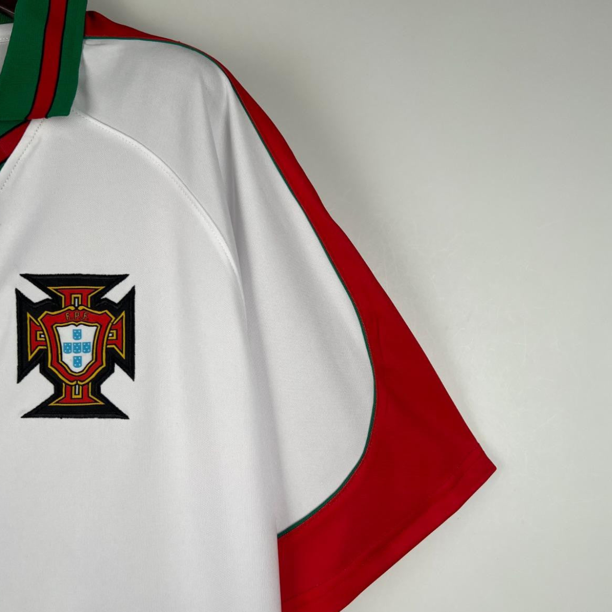 Retro 1996 Portugal Away White Jersey