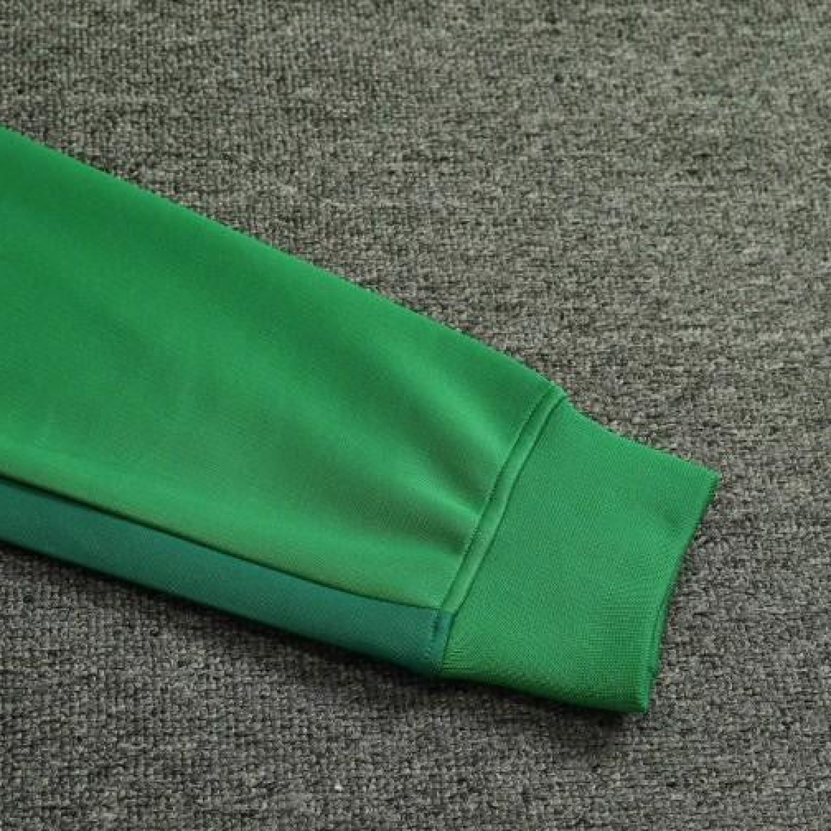 23/24 Nike Green Full Zipper Jacket+ Pants