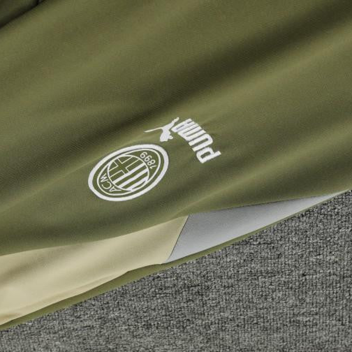 23/24 PUMA Green Grey Hoodie Half Zipper Jacket+Pants