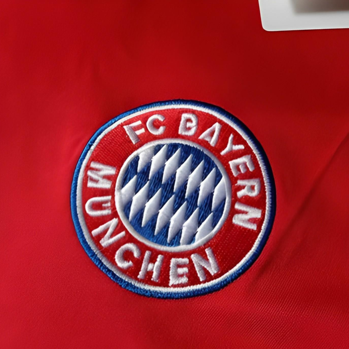 Retro 00/01 Bayern Munich Home Jersey