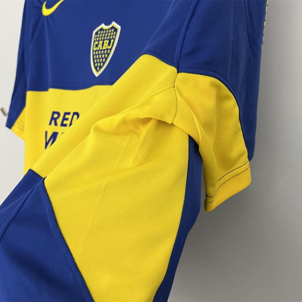 Retro 04/05 Boca Juniors Home Jersey