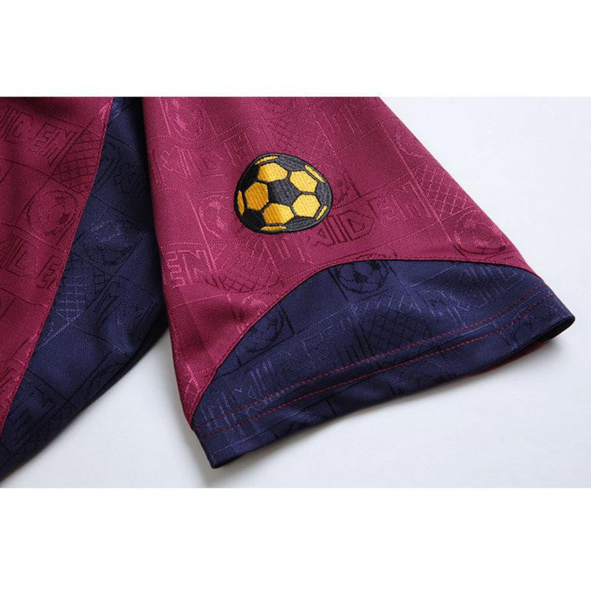 Retro 2010 West Ham United x Iron Maiden Away Jersey
