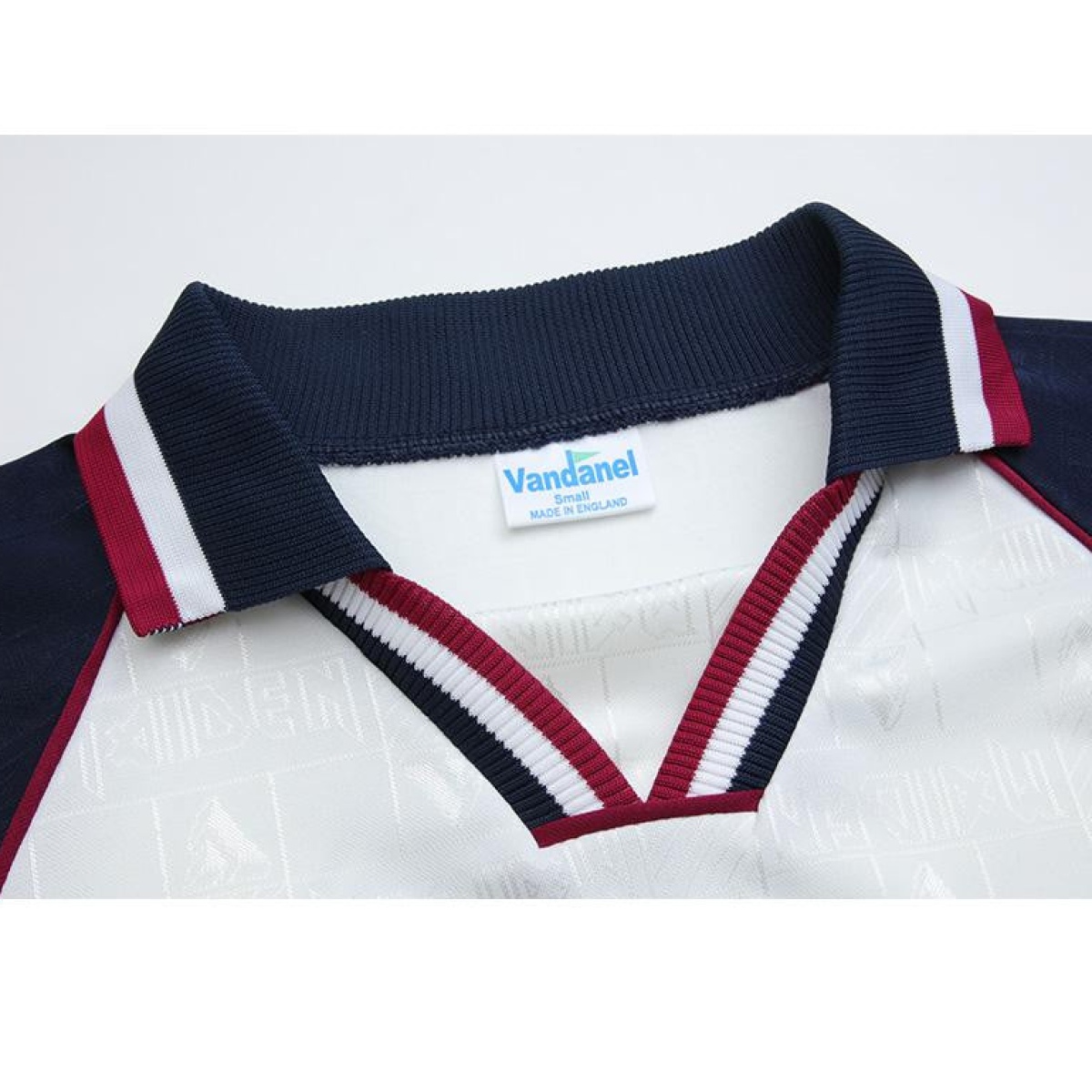 Retro 99/01 West Ham United x Iron Maiden Away White Jersey