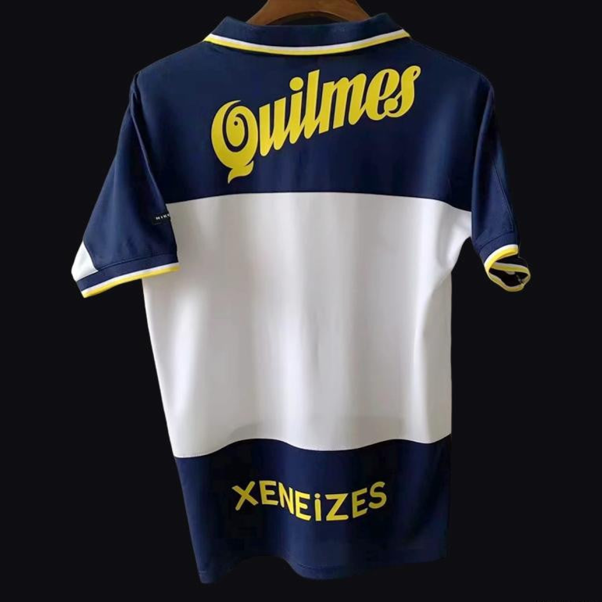 Retro 00/01 Boca Juniors Away Jersey