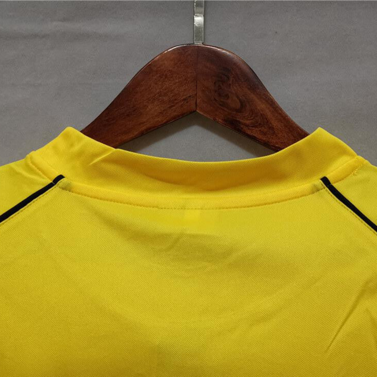 Retro 01/02 Borussia Dortmund Champions League Jersey
