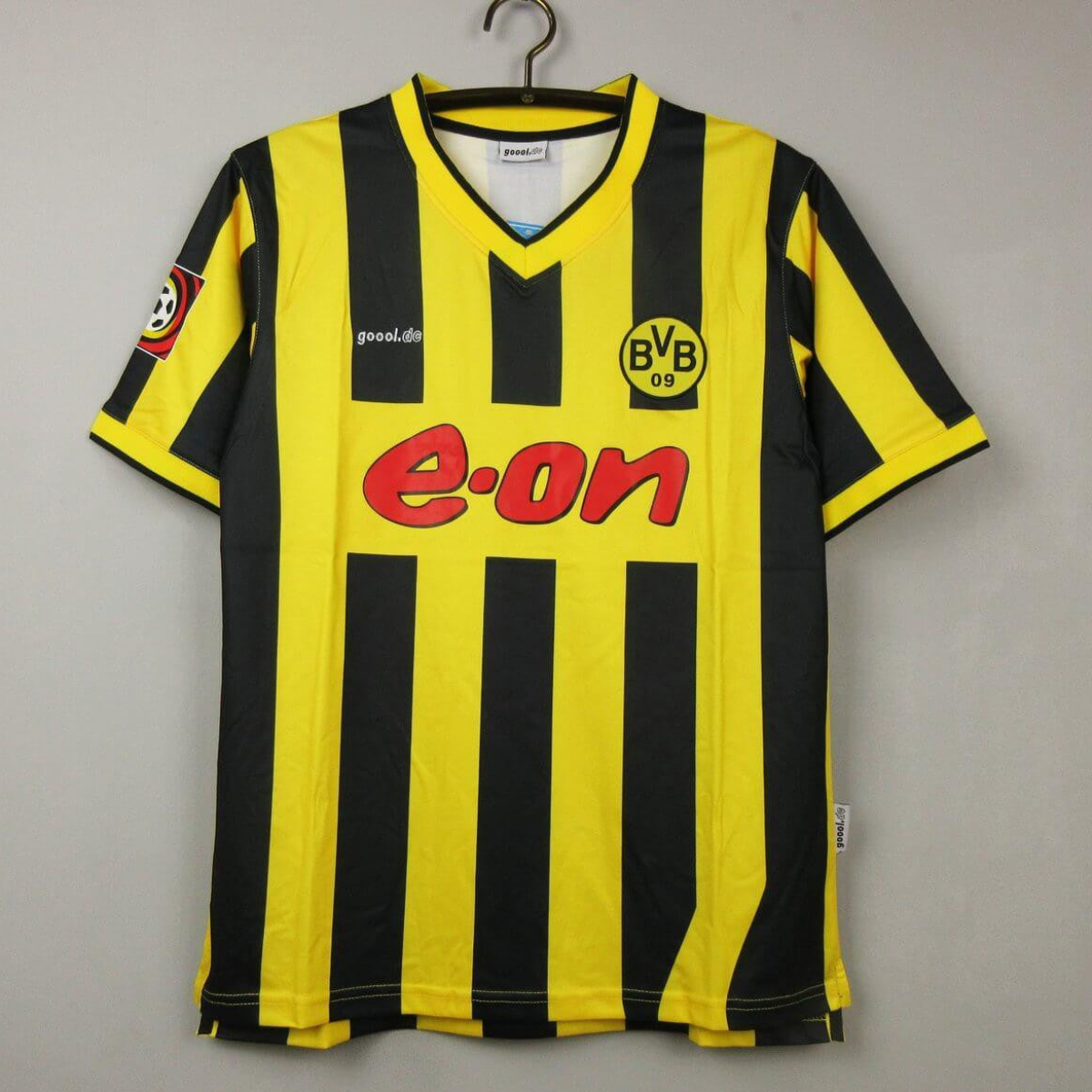 Retro 00/01 Borussia Dortmund Home Jersey