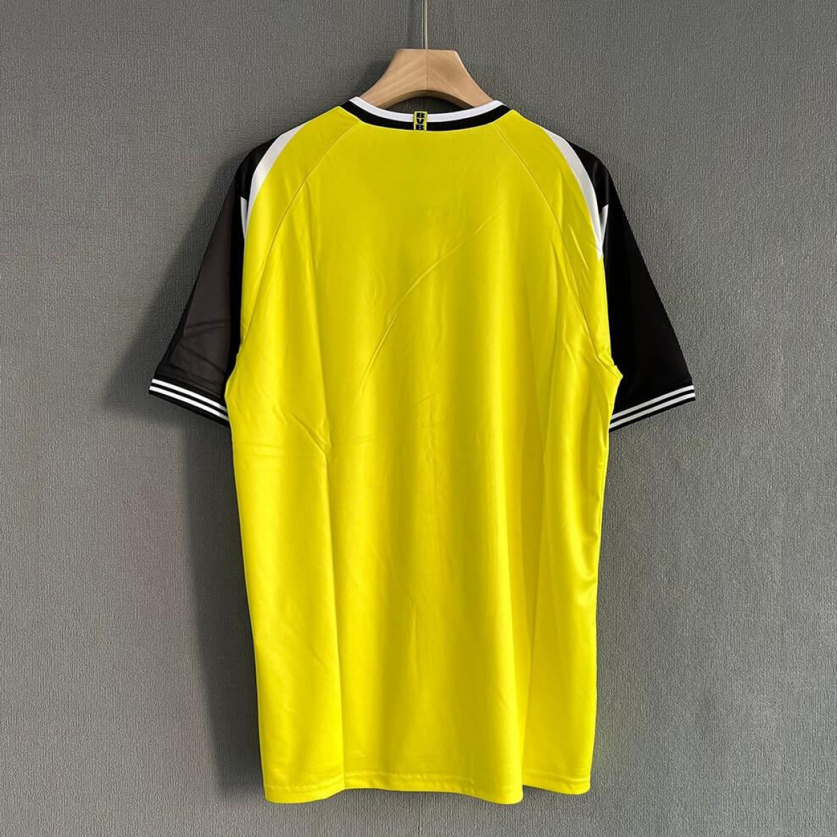 Retro 95/96 Borussia Dortmund Home Jersey
