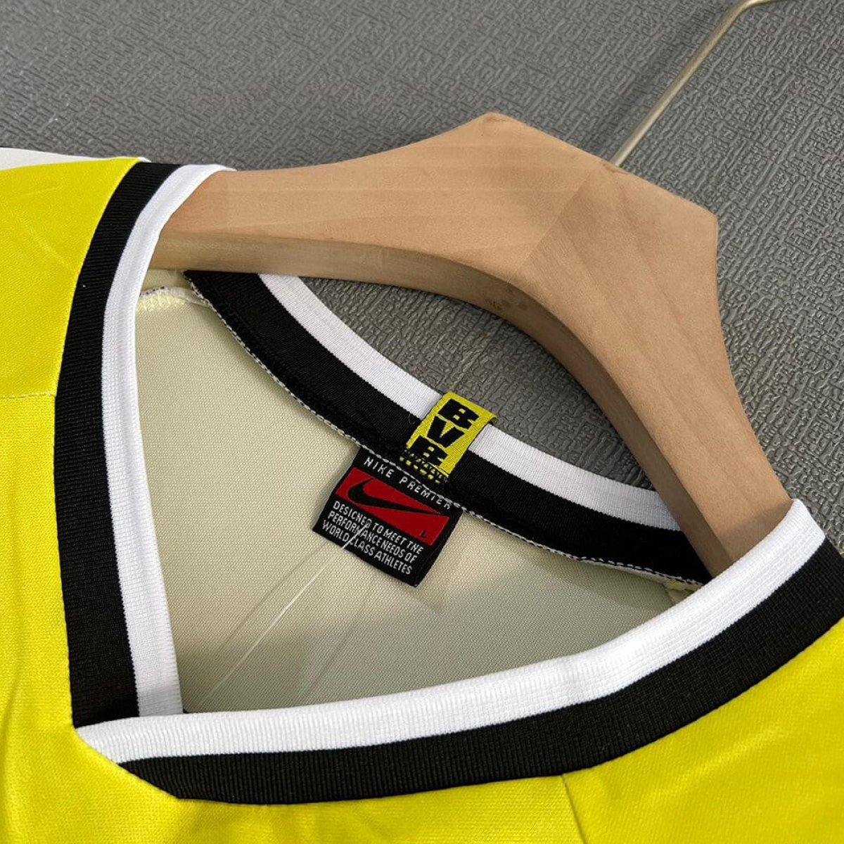 Retro 95/96 Borussia Dortmund Home Jersey