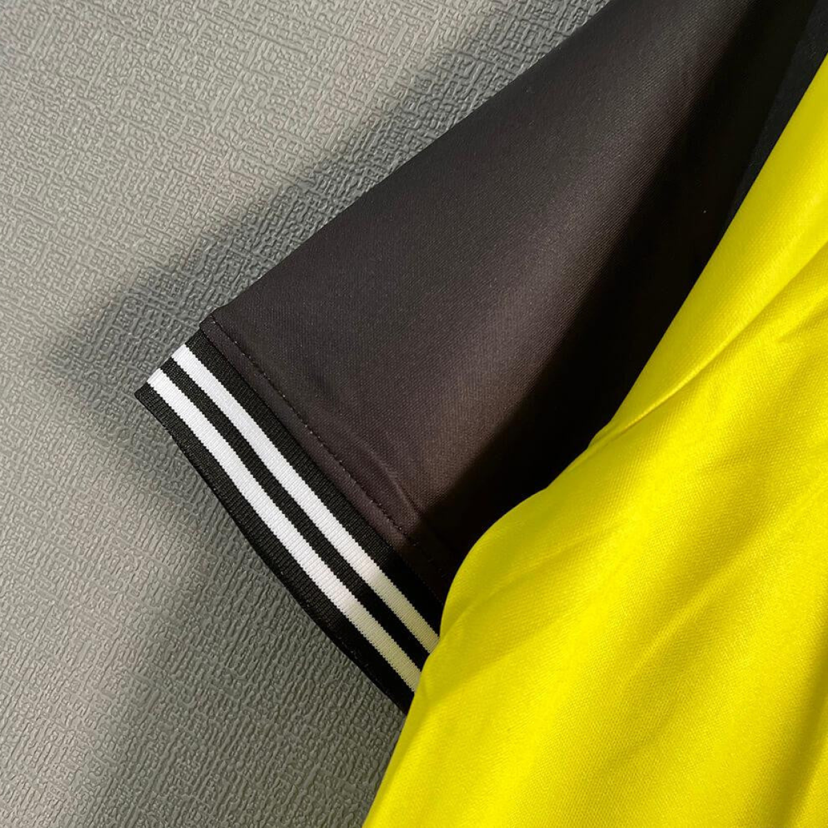 Retro 95/96 Borussia Dortmund Home Jersey