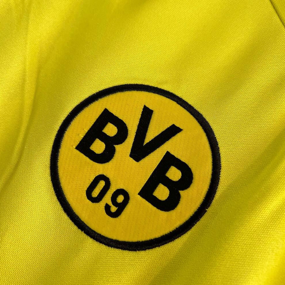 Retro 95/96 Borussia Dortmund Home Jersey