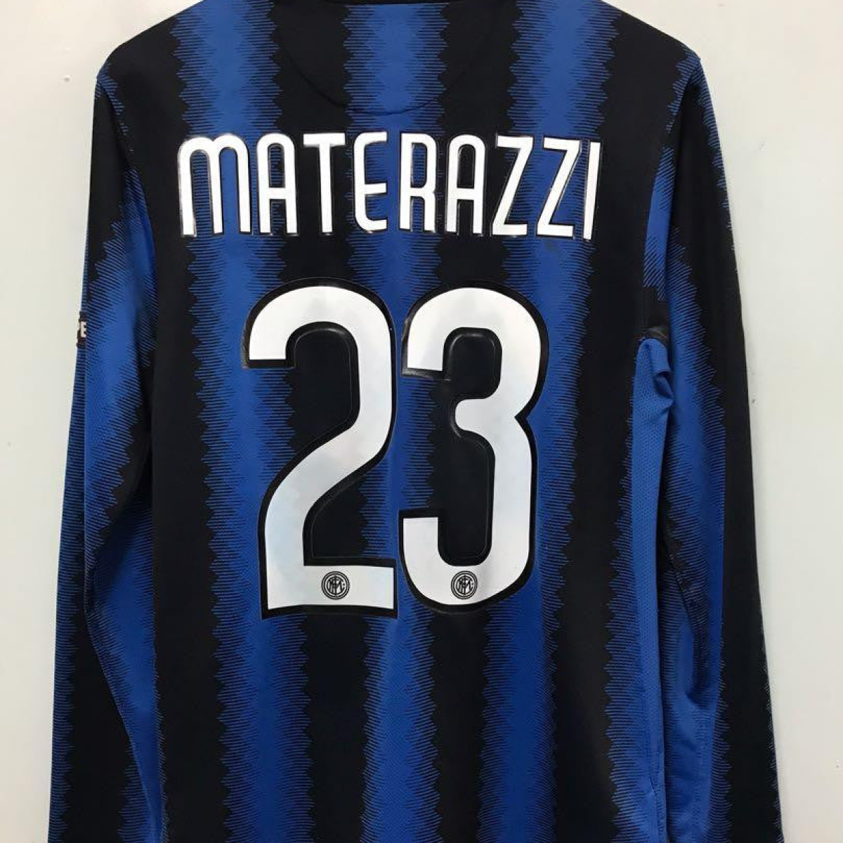 Retro 10/11 Inter Milan Home Long Sleeve Jersey