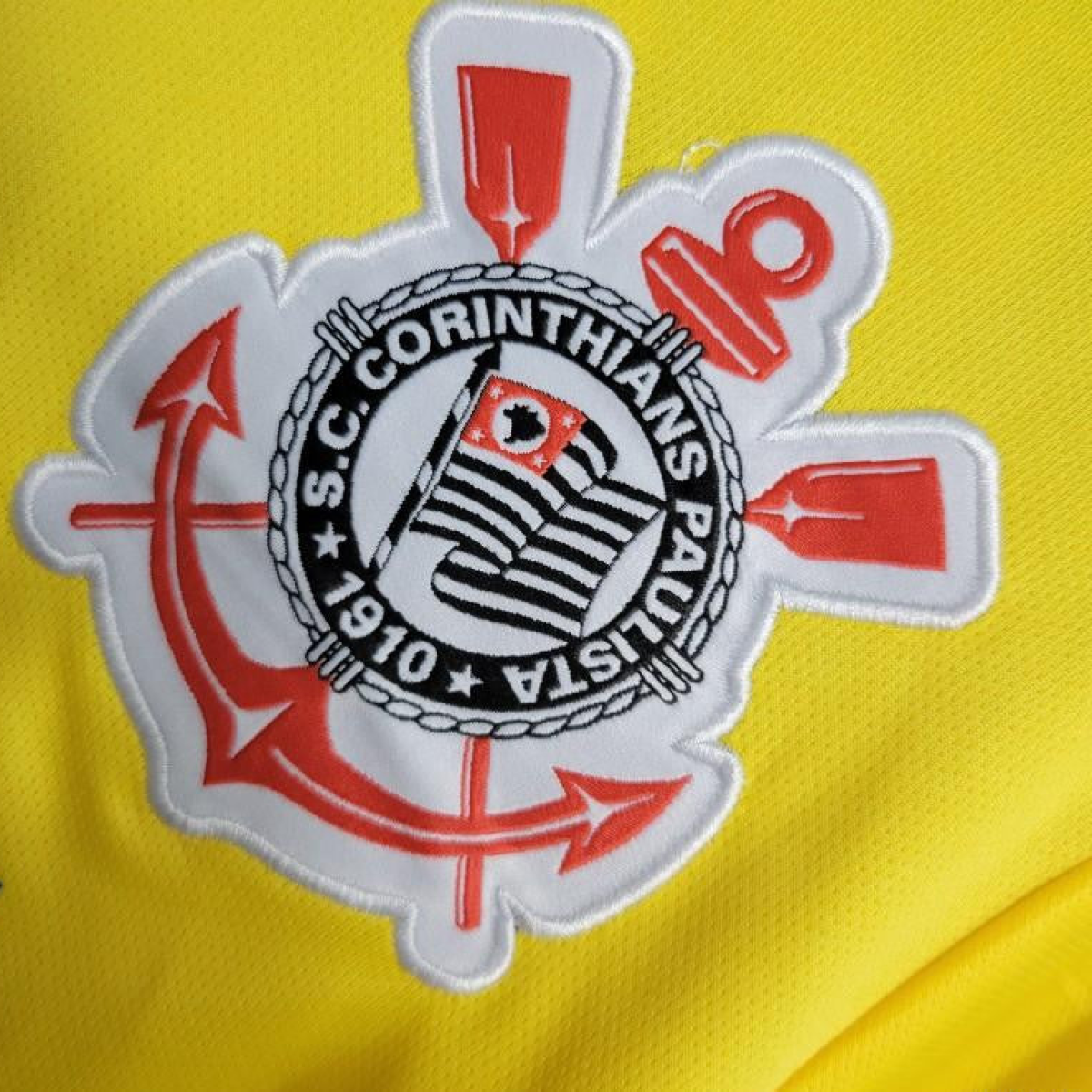 Retro 14-15 Corinthians Goalkeeper Yellow Jersey