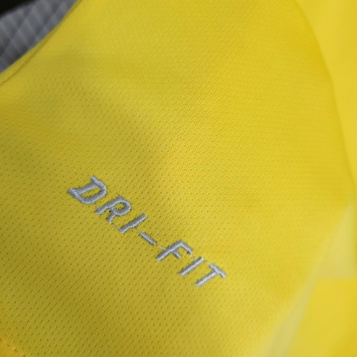 Retro 14-15 Corinthians Goalkeeper Yellow Jersey