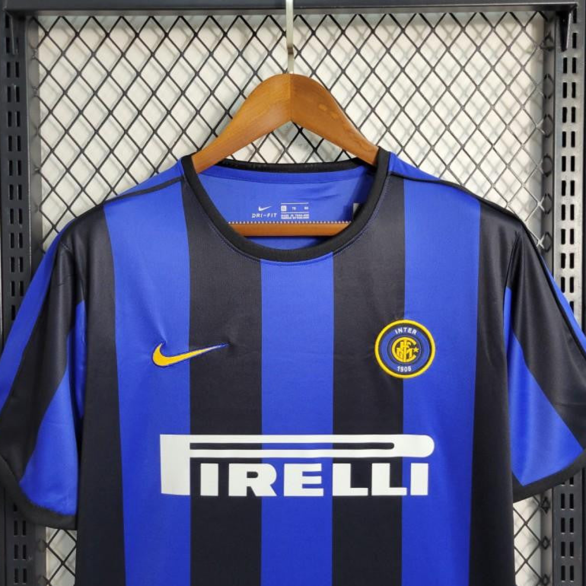 Retro 99-00 Inter Milan Home Jersey