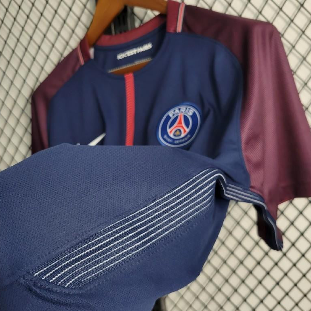Retro 17-18 PSG Home Jersey