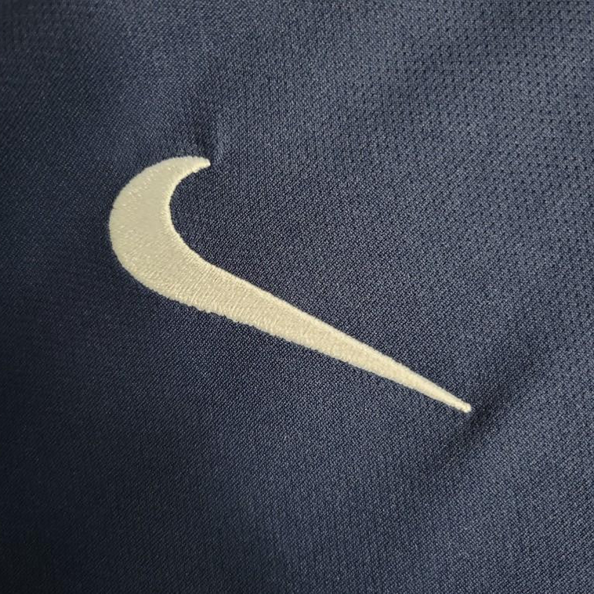 Retro 17-18 PSG Home Jersey