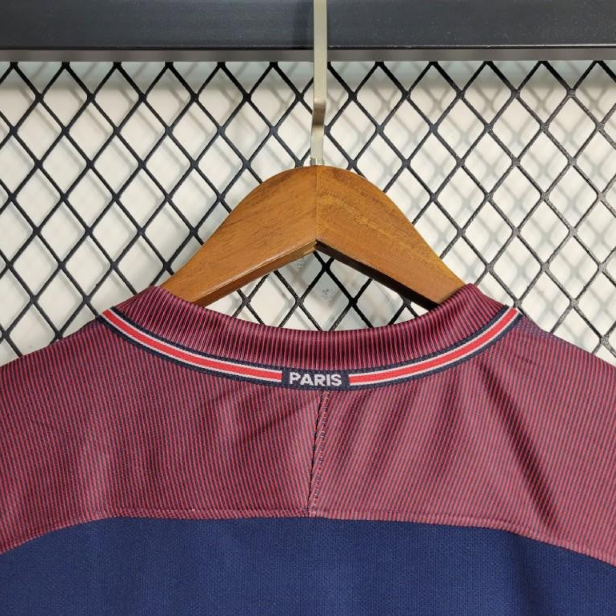 Retro 17-18 PSG Home Jersey