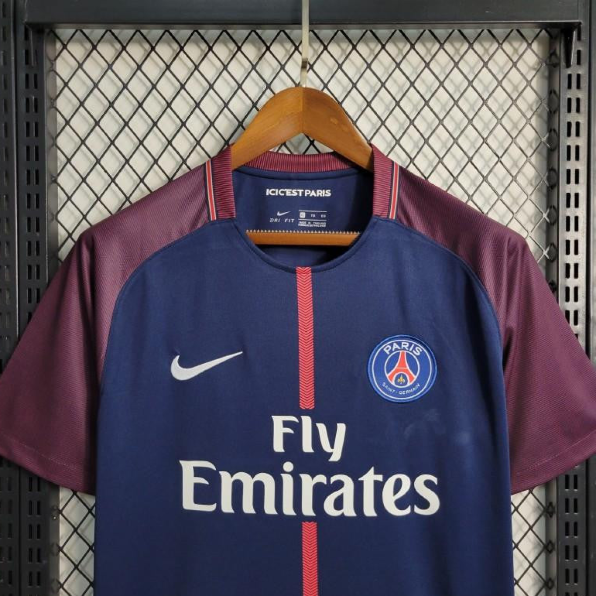 Retro 17-18 PSG Home Jersey