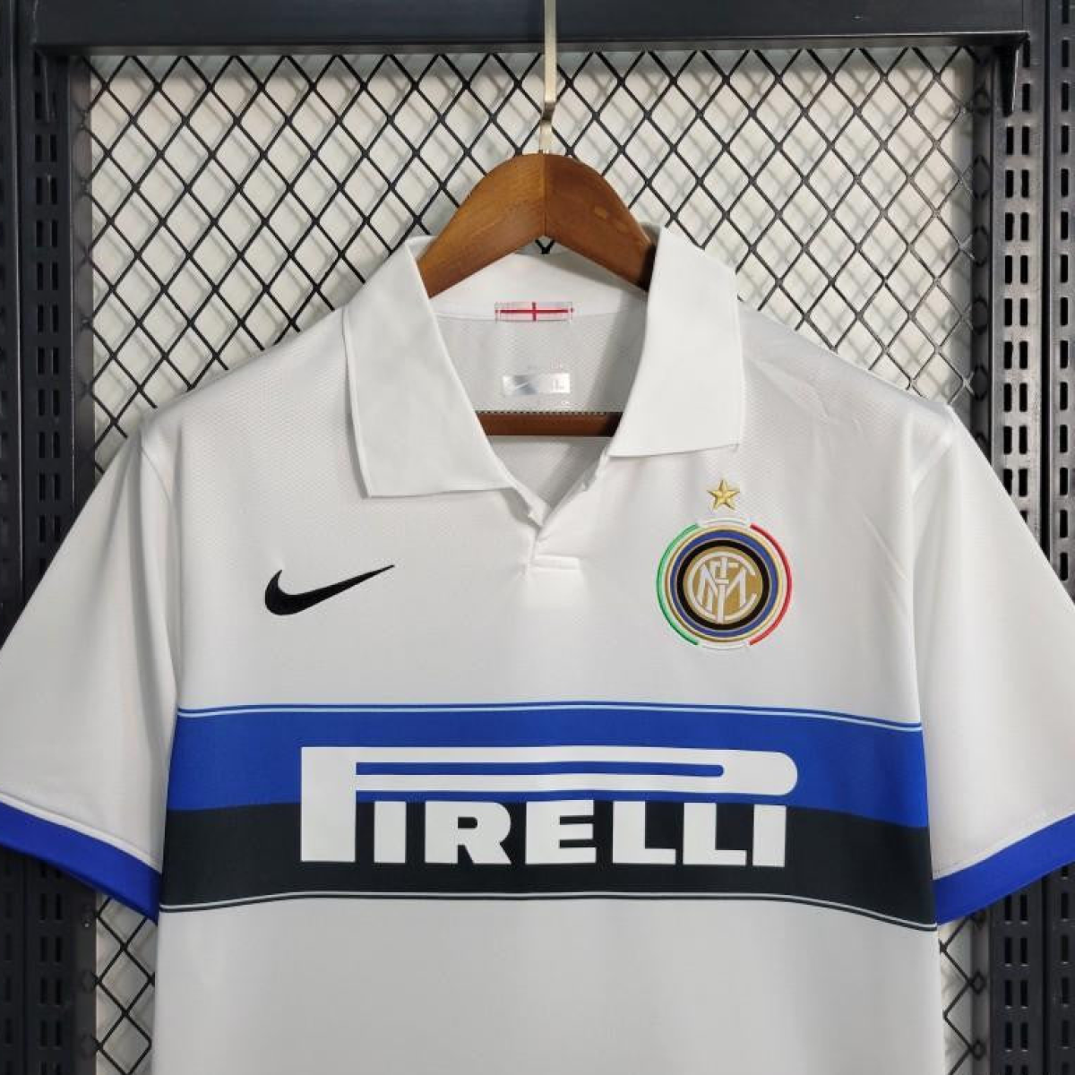 Retro 09-10 Inter Milan Away Jersey