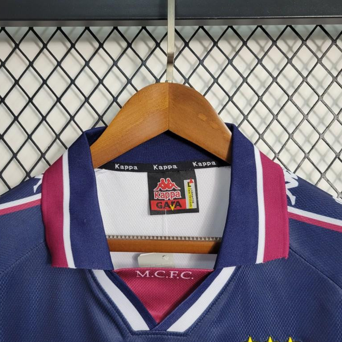 Retro 1997-98 Manchester City Away Jersey