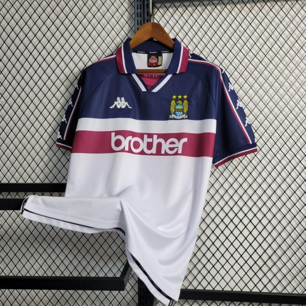 Retro 1997-98 Manchester City Away Jersey