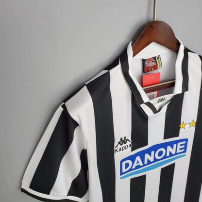 Retro 94/95 Juventus Home Jersey