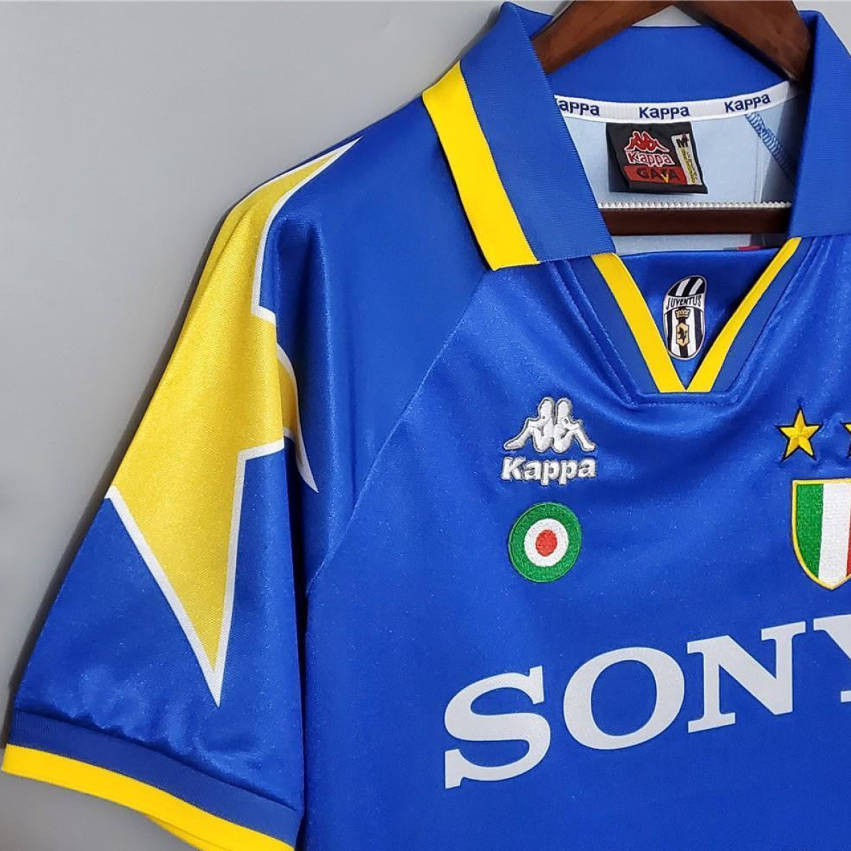 Retro 95/96 Juventus Away Blue Jersey