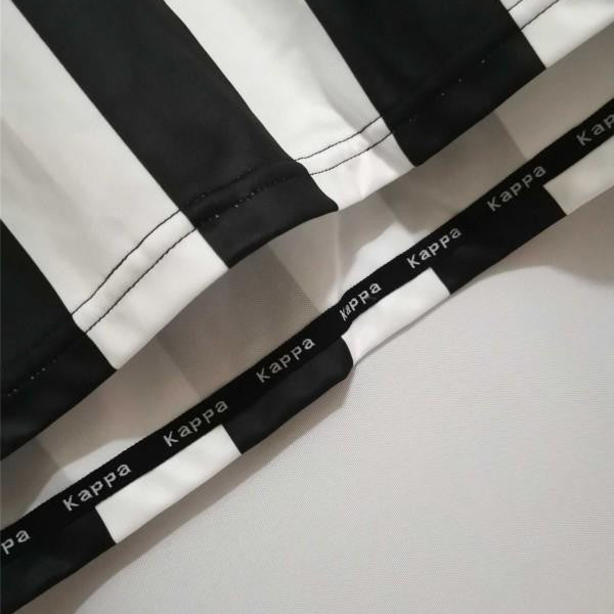 Retro 99/00 Juventus Home Long Sleeve Jersey