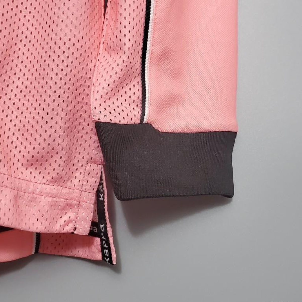 Retro 97/98 Juventus Away Pink Long Sleeve Jersey