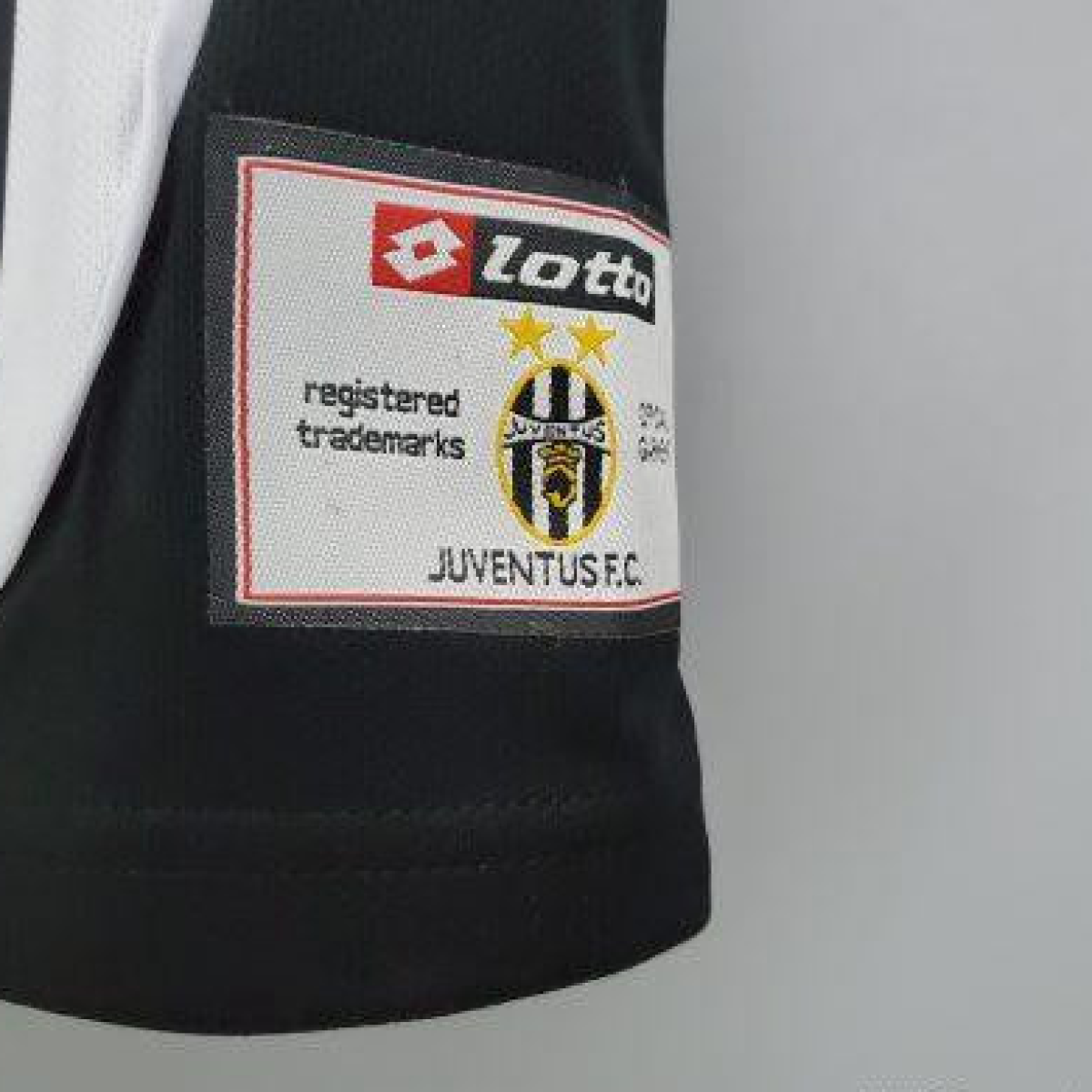 Retro 02/03 Juventus Home Jersey
