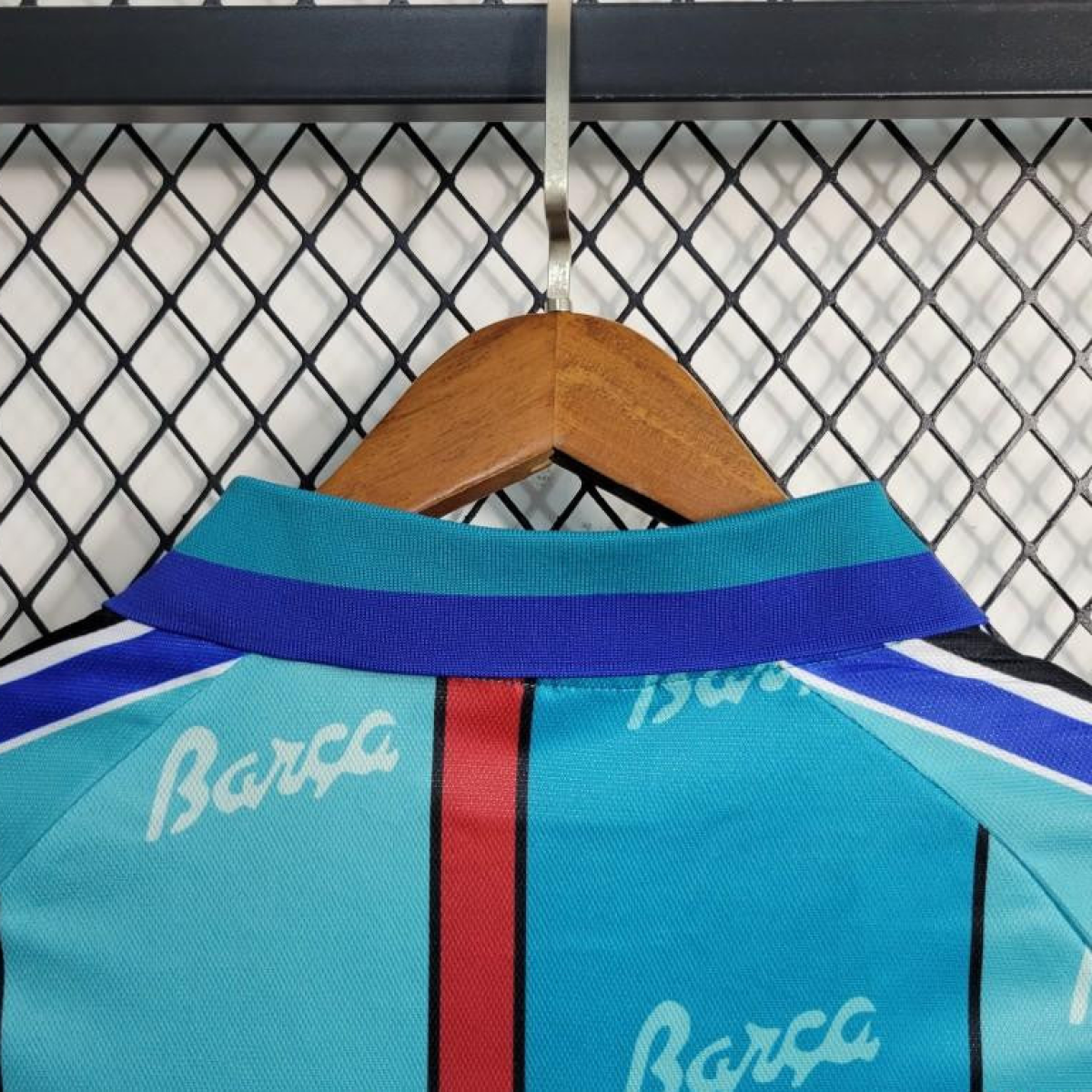 Retro 1995-97 Barcelona Away Jersey