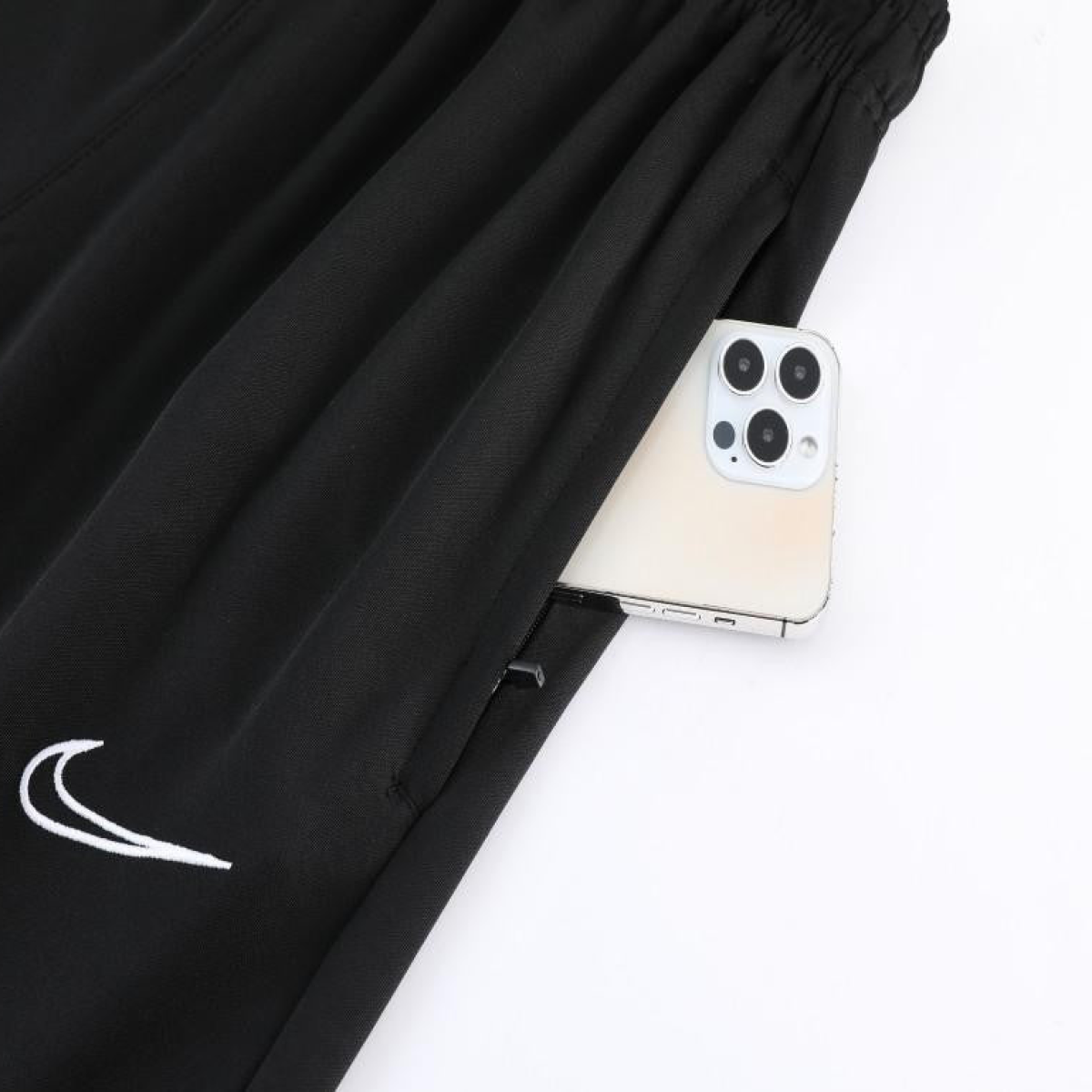 2023 NIKE Black Green Half Zipper Jacket +Pants