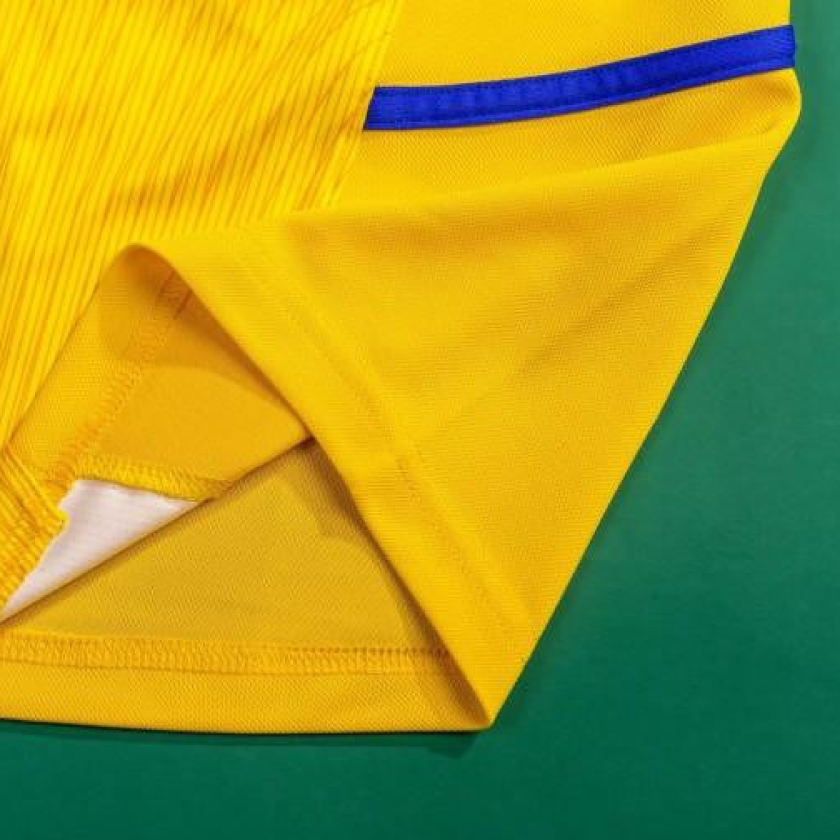 Retro 02/03 Inter Milan Third Yellow Jersey