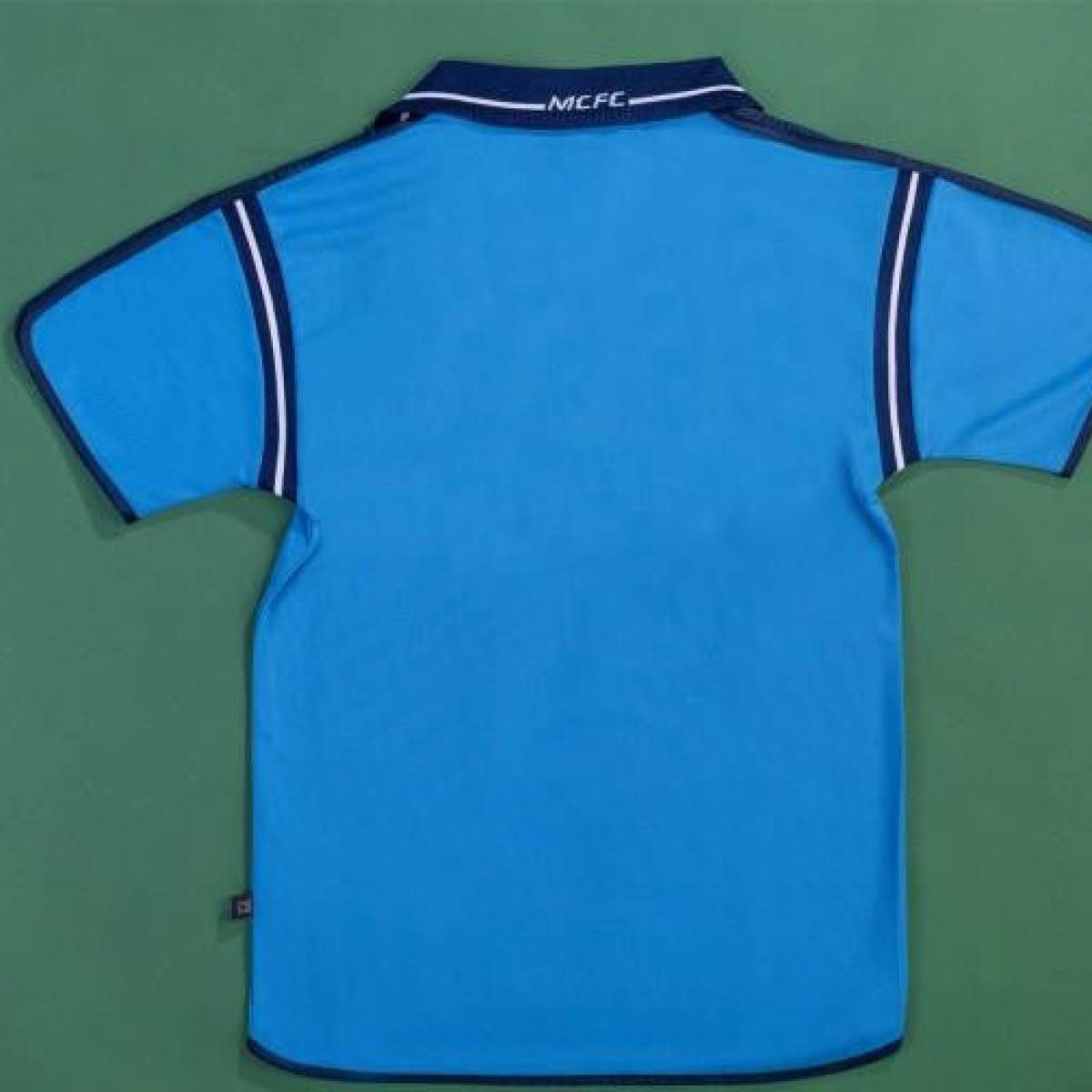 Retro 01/02 Manchester City Home Jersey