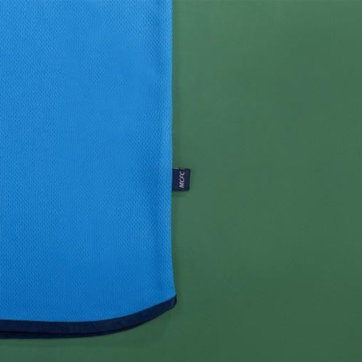 Retro 01/02 Manchester City Home Jersey