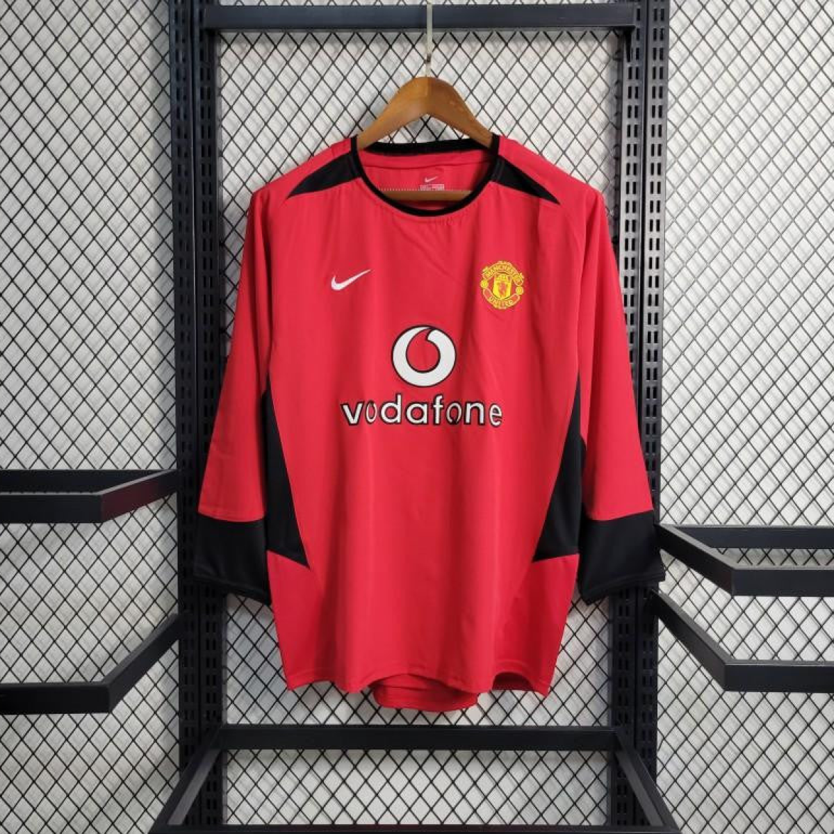Retro 02/04 Manchester United Long Sleeve Home Jersey
